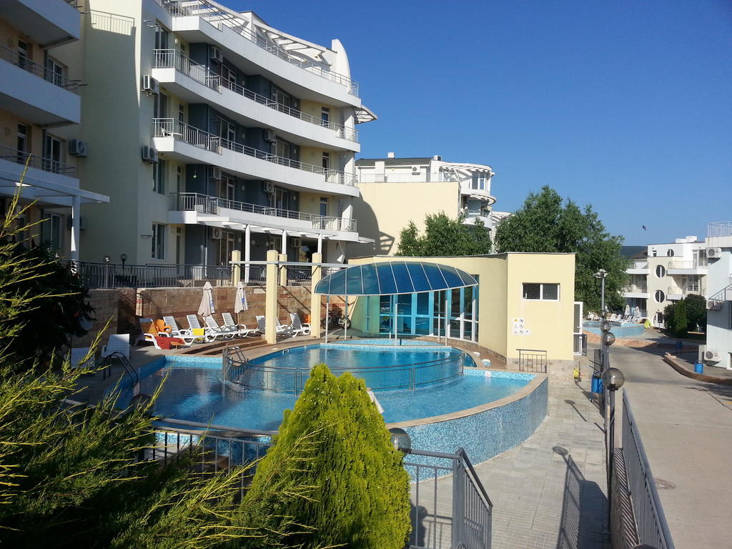 Menada Sunset Kosharitsa Apartments Extérieur photo